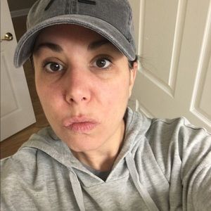 Meet your Posher, Alejandra